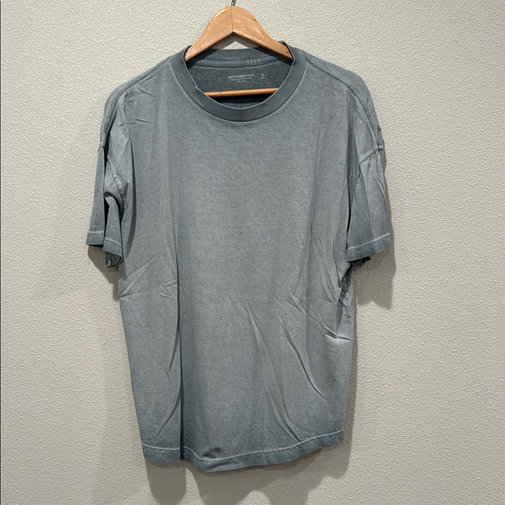 Abercrombie & Fitch Green Ombré Short Sleeve Tee